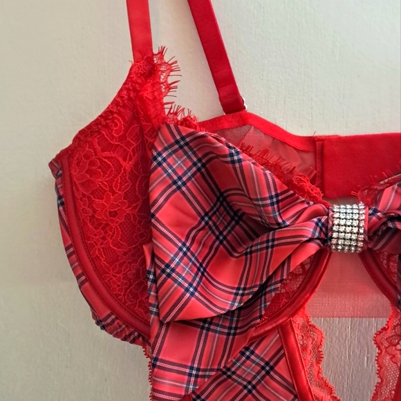 Red Plaid Lingerie Set - Picture 3 of 12